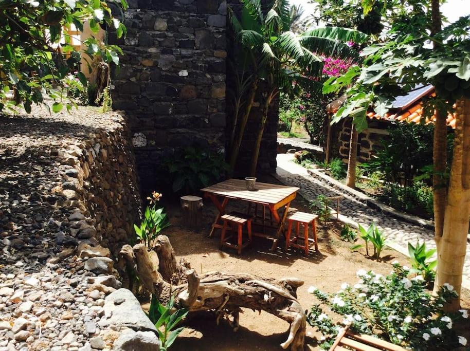 Ecolodge Kasa D'Igreja Cha da Igreja ภายนอก รูปภาพ