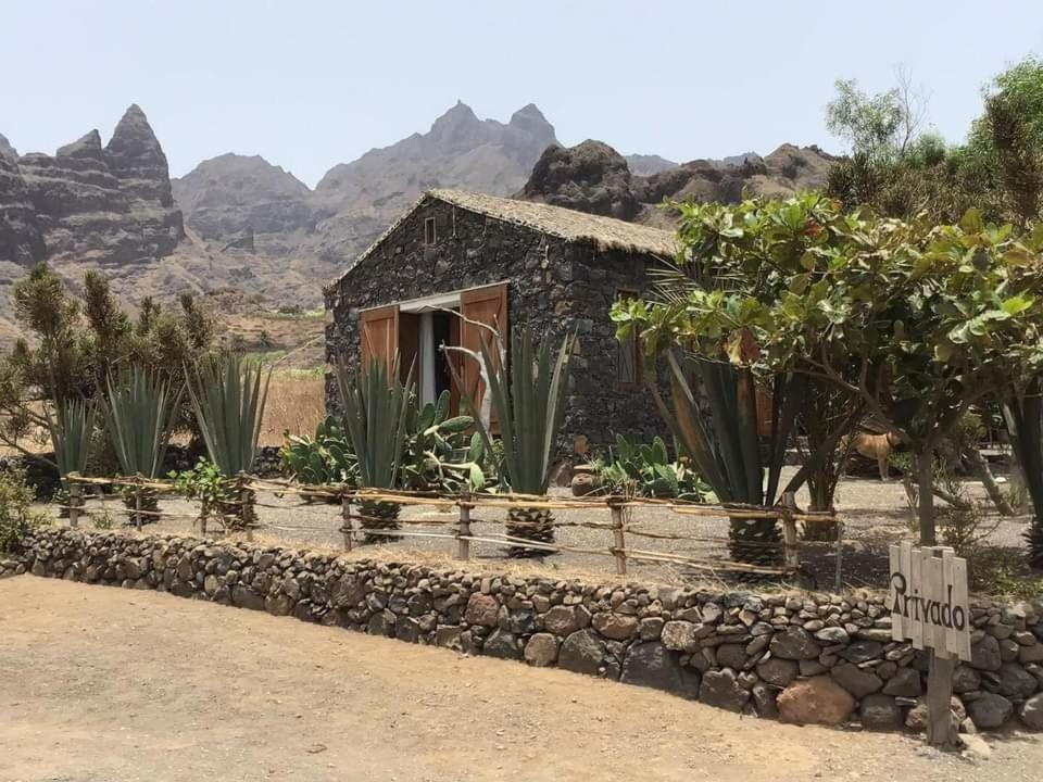 Ecolodge Kasa D'Igreja Cha da Igreja ภายนอก รูปภาพ
